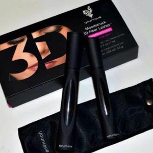 Younique 3D Fiber Lashes Mascara